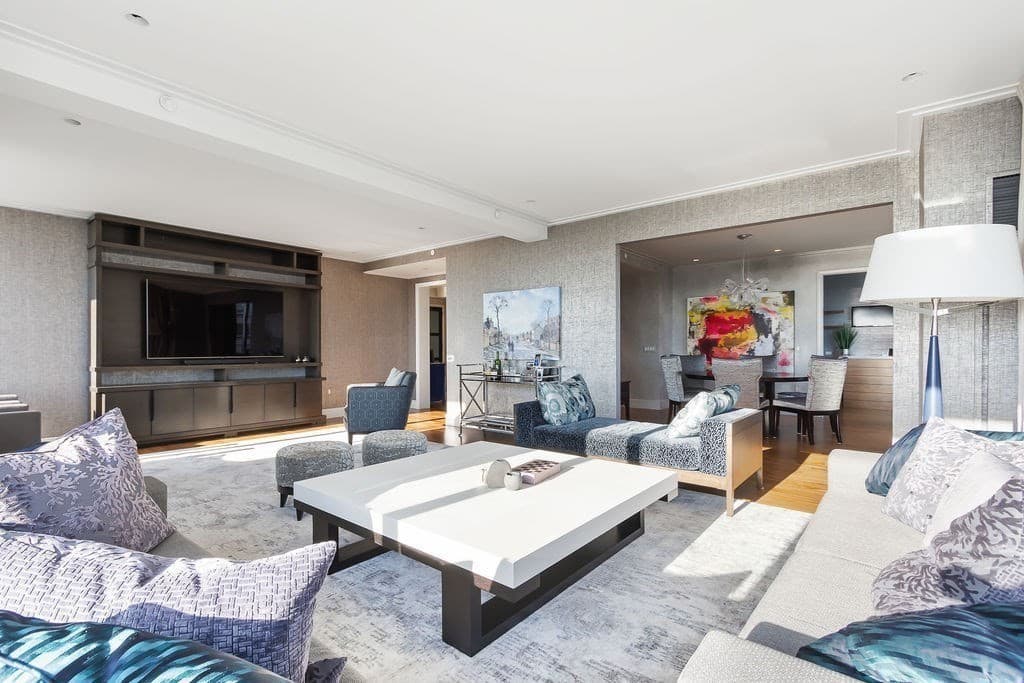 Condominium at 1 Avery # 27B, Boston MA 02111, photo 10 of 42