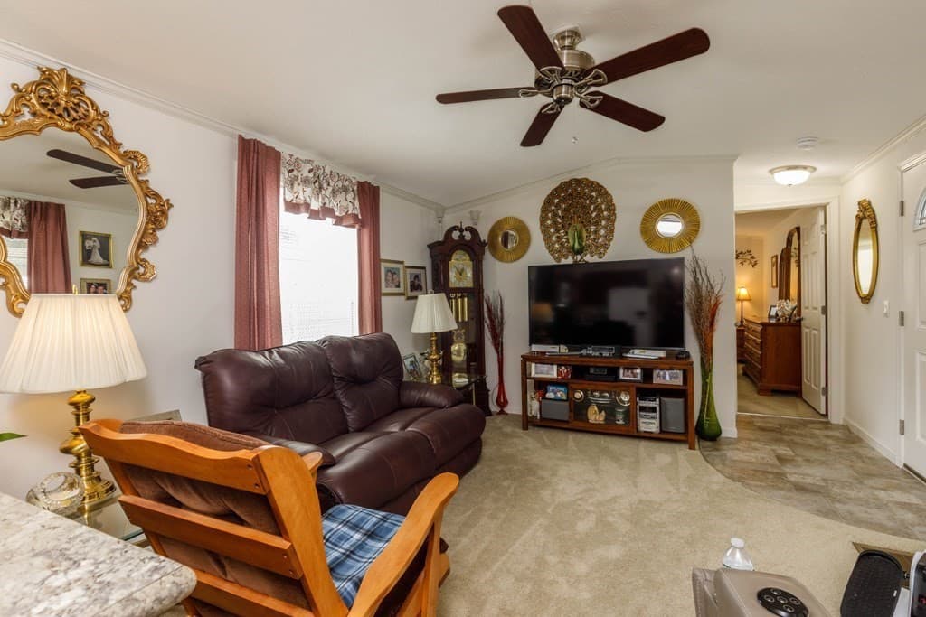 556 Central Street # 11, Leominster MA 01453 photo 4