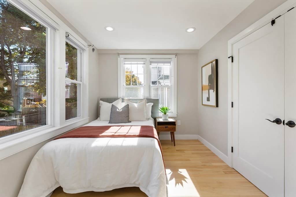 303 Russett Road, Brookline MA 02467 photo 13