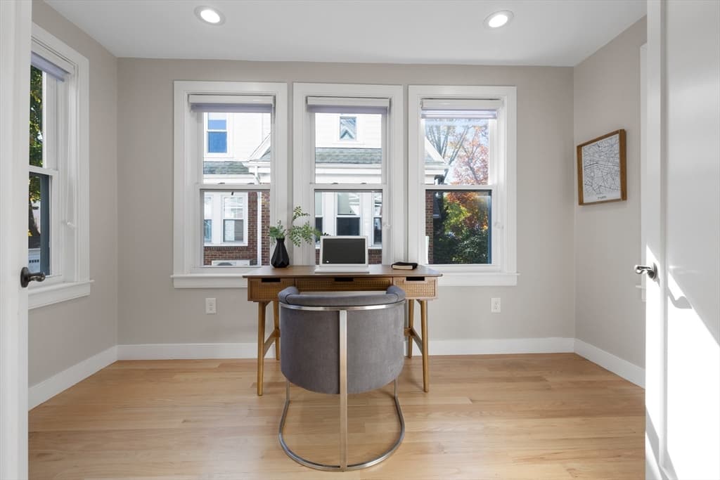 303 Russett Road, Brookline MA 02467 photo 16