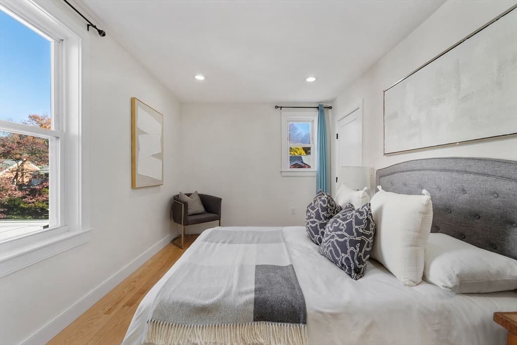 303 Russett Road, Brookline MA 02467 photo 18