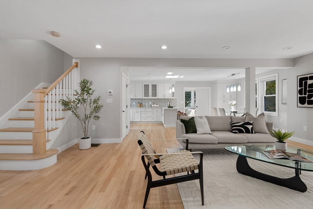 303 Russett Road, Brookline MA 02467 photo 35