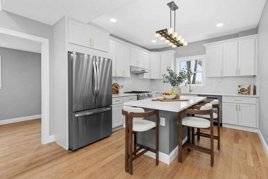 66 Stanley St # 1, Boston MA 02125