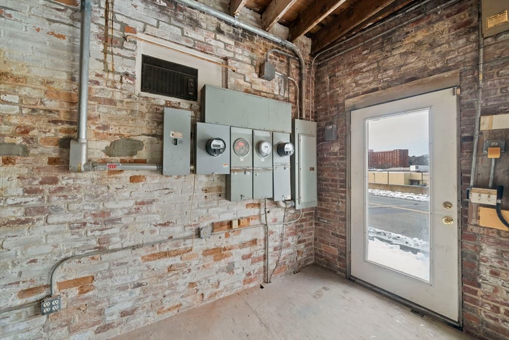 Commercial Sale at 90 School # 0, Quincy MA 02169, Quincy, photo 5 of 17