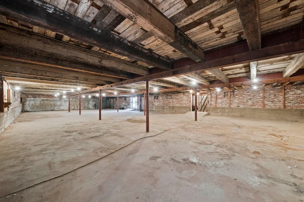 Commercial Sale at 90 School # 0, Quincy MA 02169, Quincy, photo 14 of 17