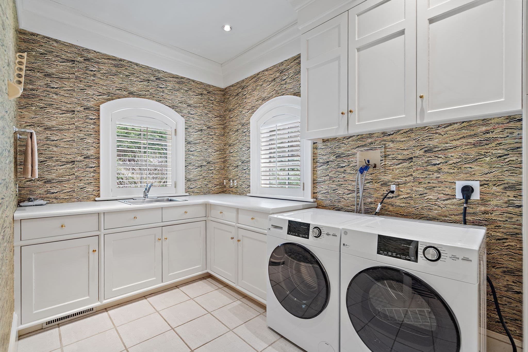 Single Family Residence at 135 Marsh St, Belmont MA 02478, Belmont, photo 20 of 33