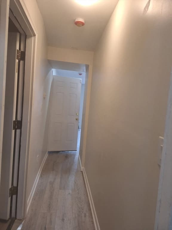 3 Family - 3 Units Up/Down at 38 Byers St, Springfield MA 01105, Springfield, photo 25 of 27