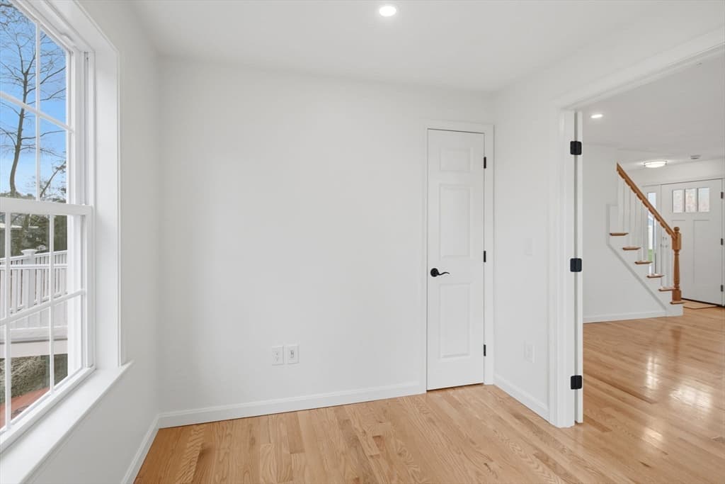 38 Colonial, Webster MA 01570 photo 13