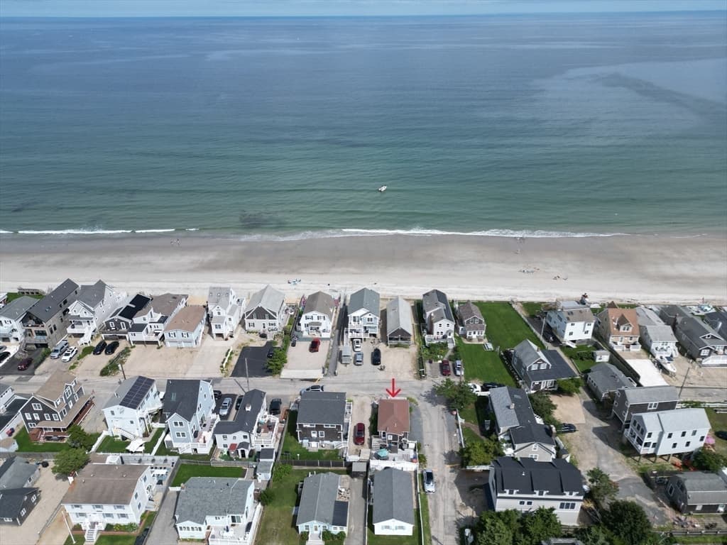 36 Ocean Rd N, Duxbury MA 02332