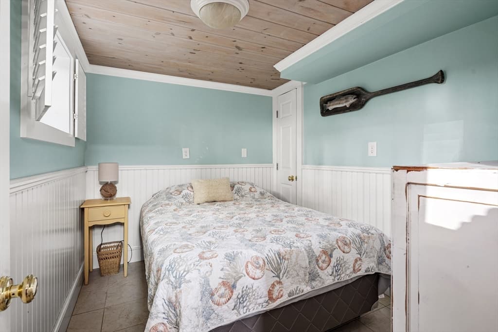 Single Family Residence at 36 Ocean Rd N, Duxbury MA 02332, Duxbury, photo 20 of 36