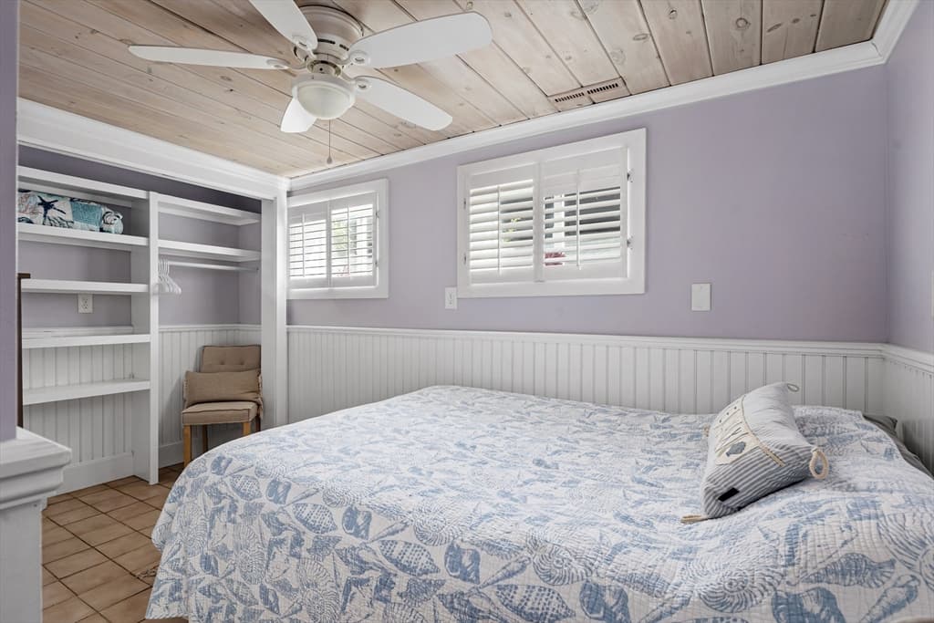 Single Family Residence at 36 Ocean Rd N, Duxbury MA 02332, Duxbury, photo 21 of 36