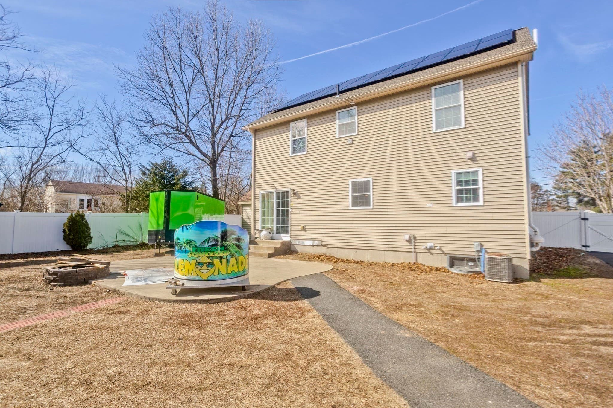 Single Family Residence at 31 Acrebrook Rd, Springfield MA 01129, Springfield, photo 26 of 32