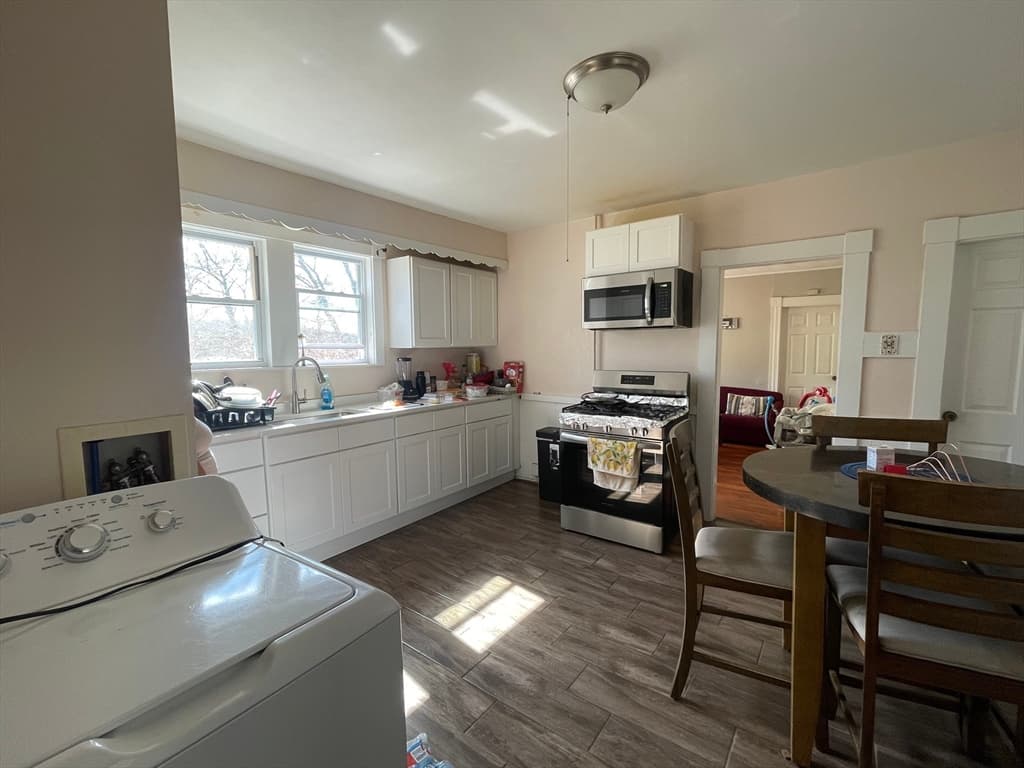 28 Beach St, Marlborough MA 01752 photo 18
