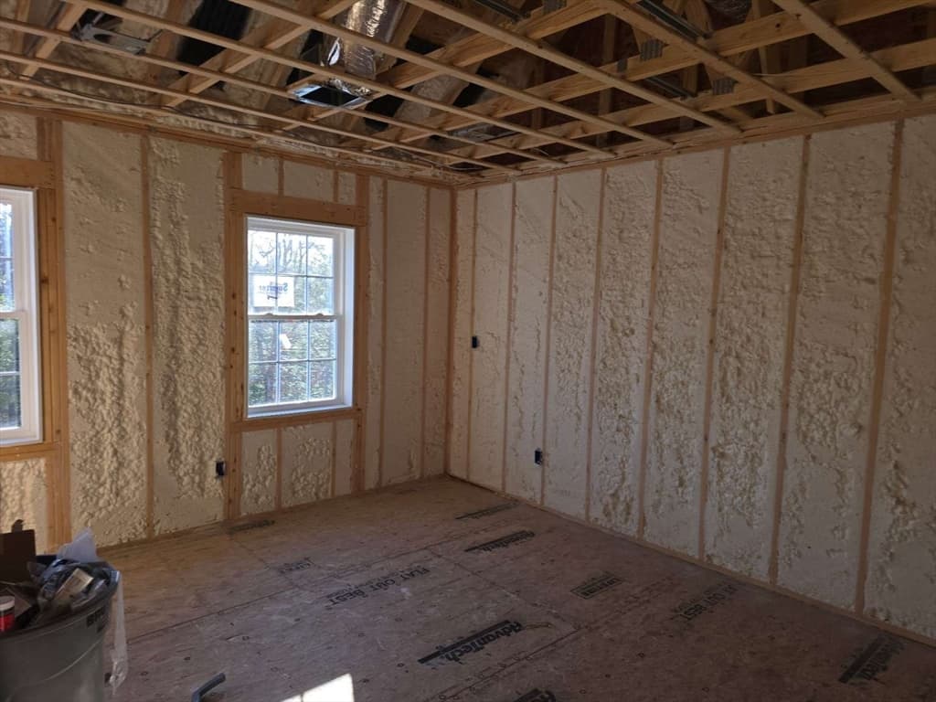 95 Leicester St., Oxford MA 01540 photo 7