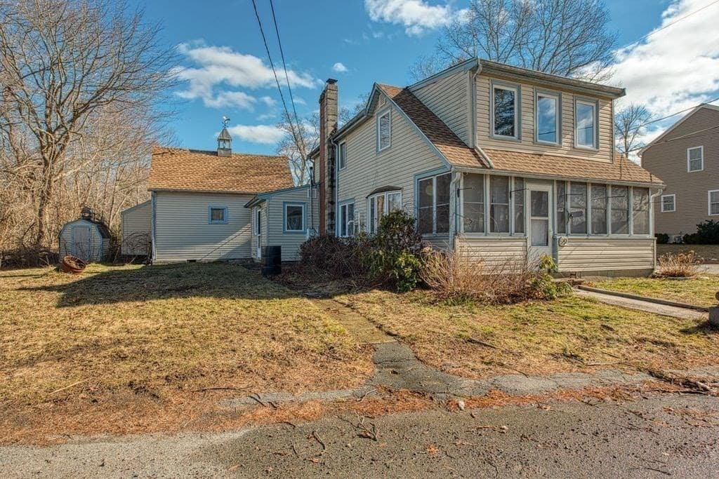Single Family Residence at 22 Ocean Ave, Hanson MA 02341, Hanson, photo 3 of 12