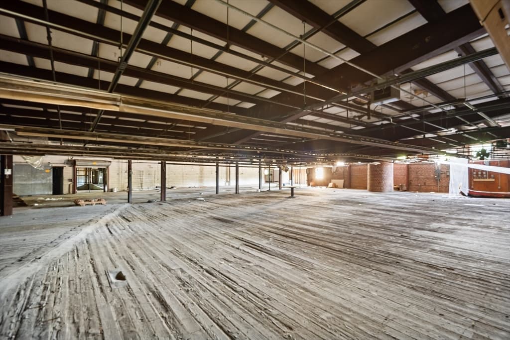 Commercial Sale at 277 E Main St, East Brookfield MA 01515, photo 25 of 39