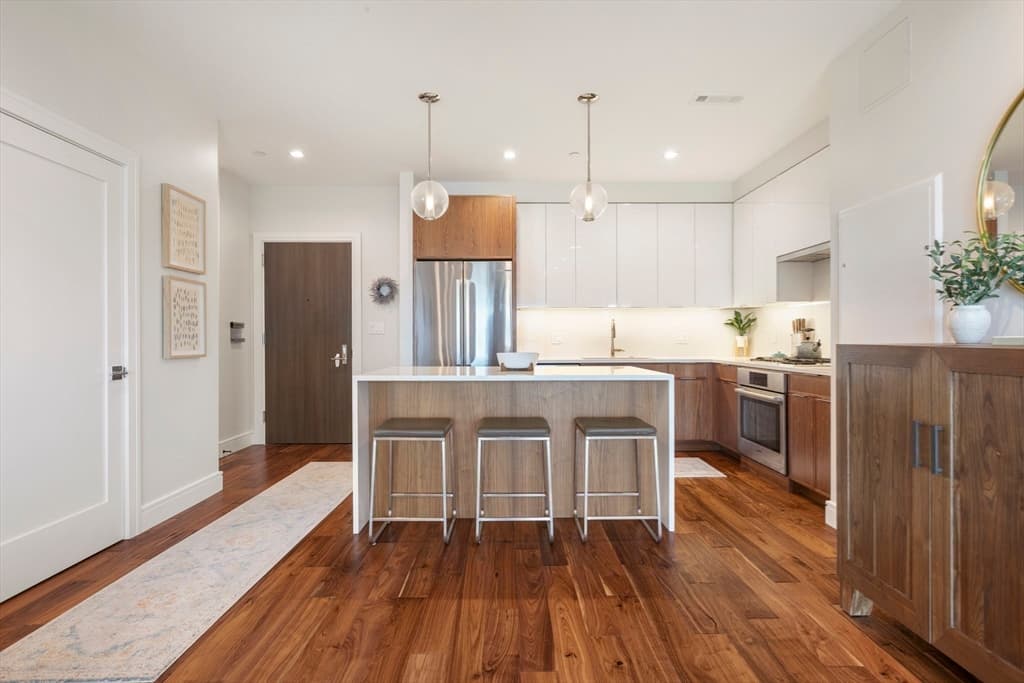 99 Sumner St, Boston MA 02128 photo 8