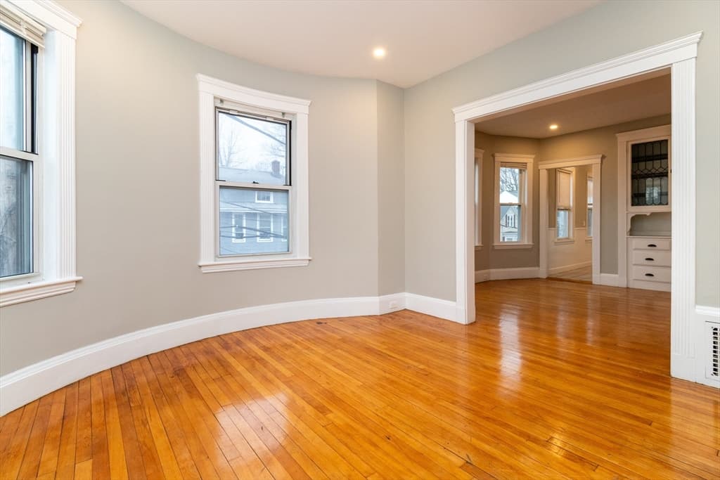 Multi Family at 168 Brook Road, Milton MA 02186, photo 17 of 25