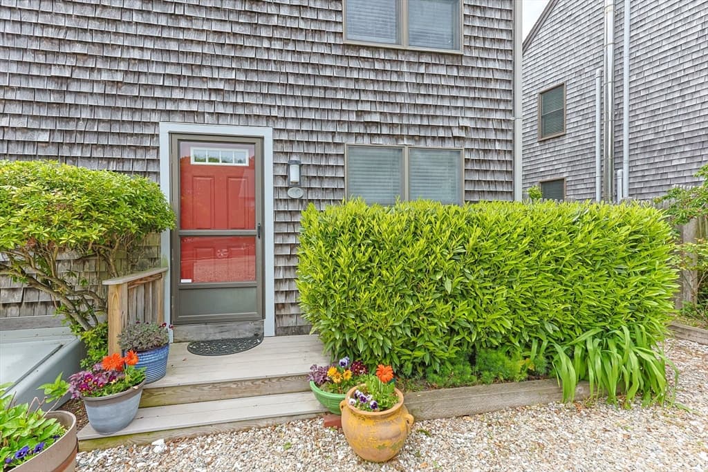 Condominium at 10 Seashore Park Drive, Provincetown MA 02657, Provincetown, photo 27 of 28
