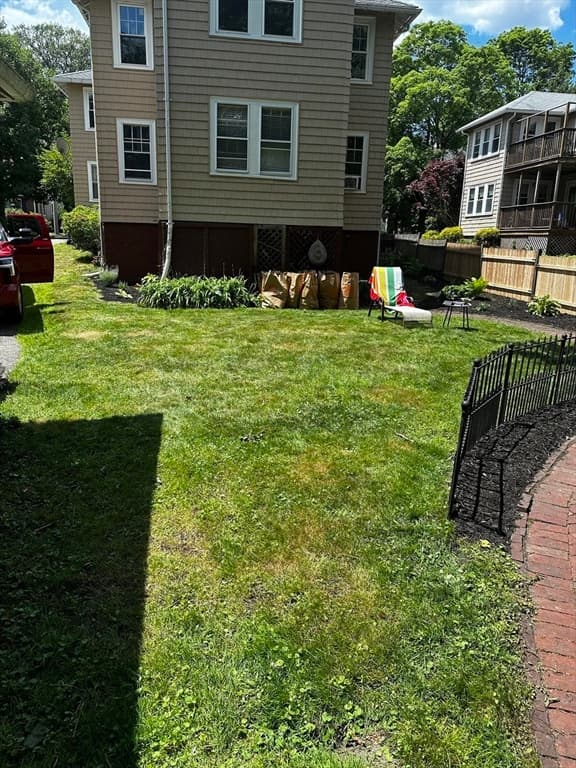 Condominium at 60-62 Cloverdale Rd # 62, Newton MA 02461, Newton, photo 13 of 15