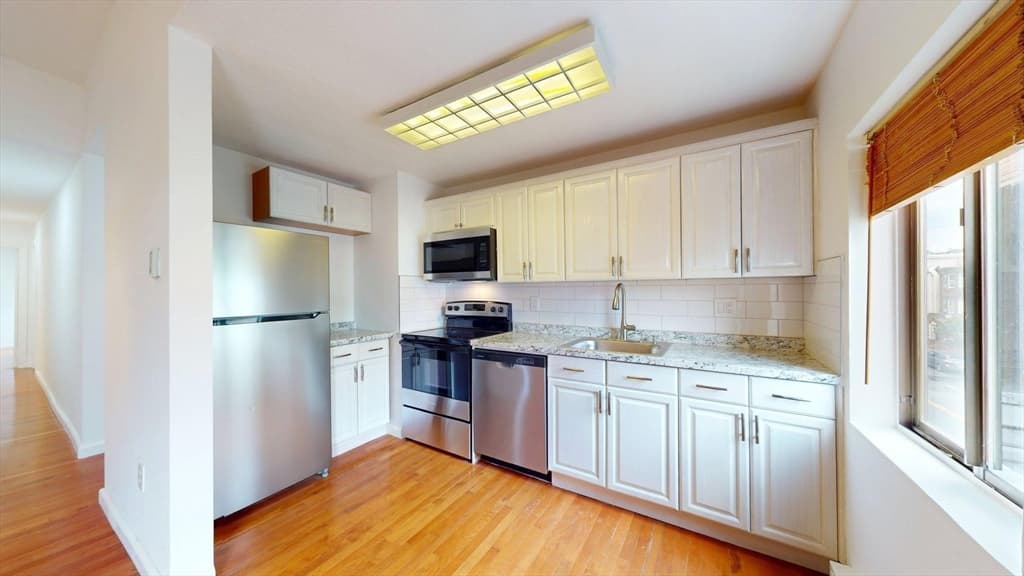 Condominium at 72-74 Chelsea St # 9, Boston MA 02128, Boston, photo 6 of 21