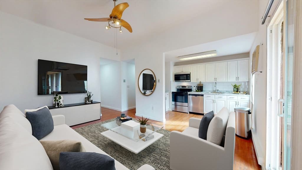 72-74 Chelsea St # 9, Boston MA 02128