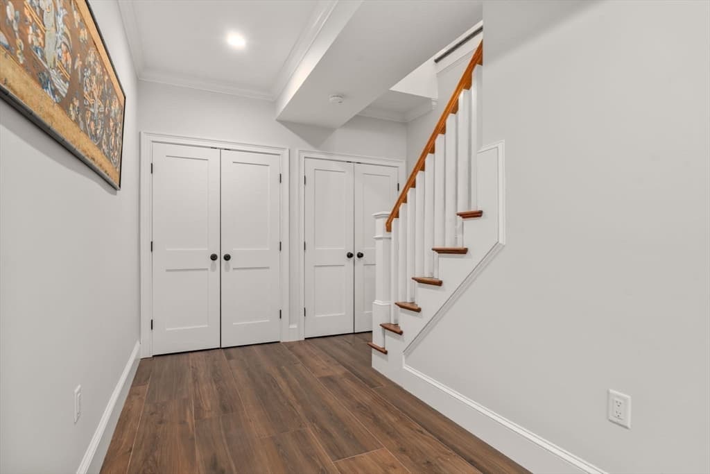 Condominium at 210 Evelyn # 210, Newton MA 02468, Newton, photo 17 of 22