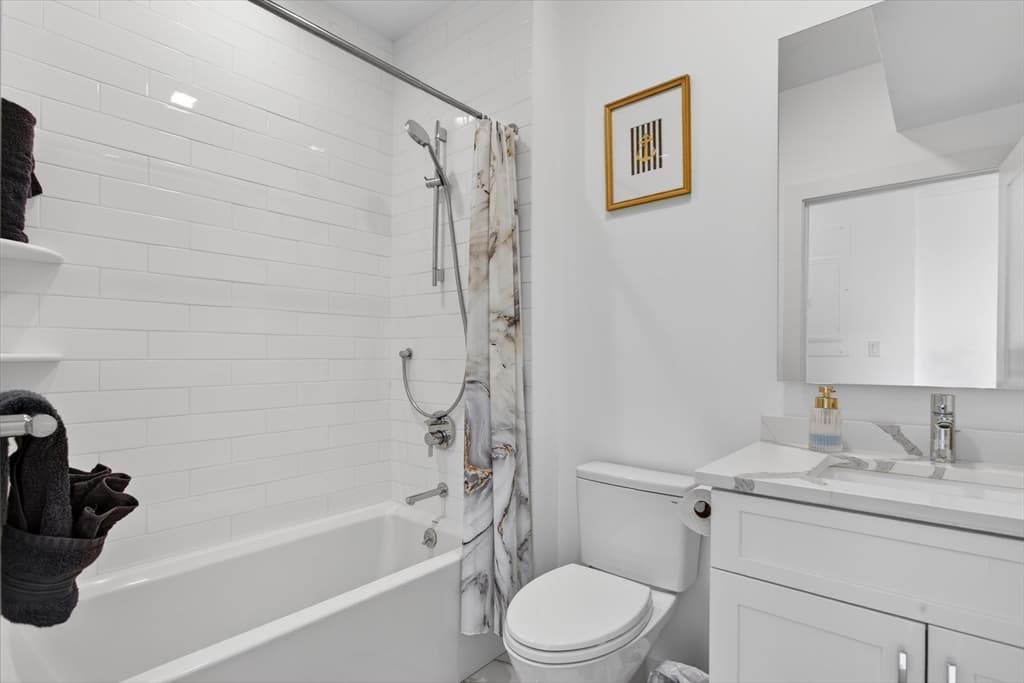 Condominium at 946 Saratoga Street # 303, Boston MA 02128, Boston, photo 10 of 24
