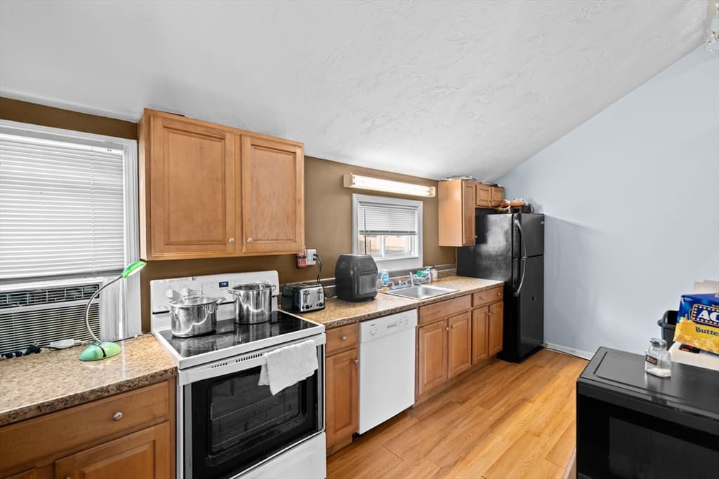 Multi Family at 2783 Cranberry Hwy, Wareham MA 02571, Wareham, photo 29 of 42
