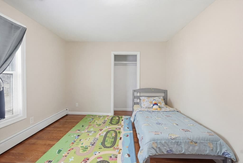 Multi Family at 25 East St, Grafton MA 01536, Grafton, photo 32 of 42