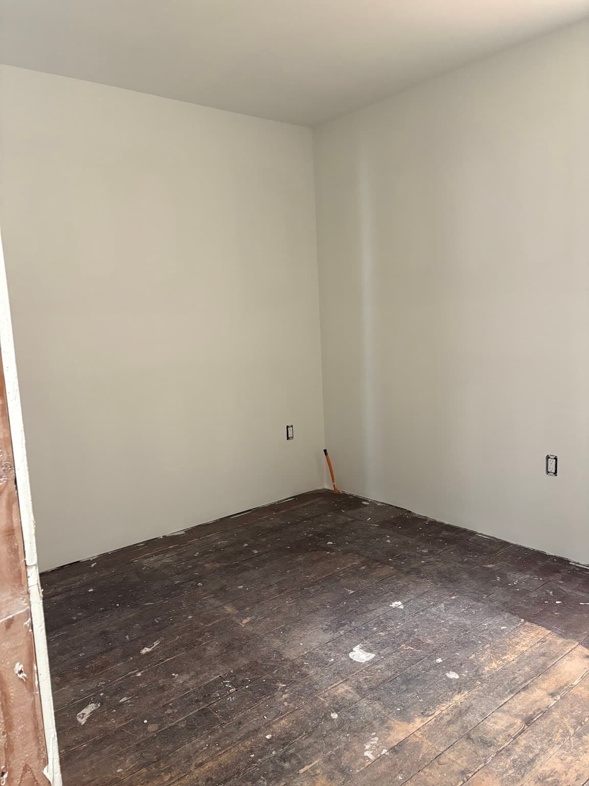 5-9 Family at 632 S East, Holyoke MA 01040, Holyoke, photo 8 of 22