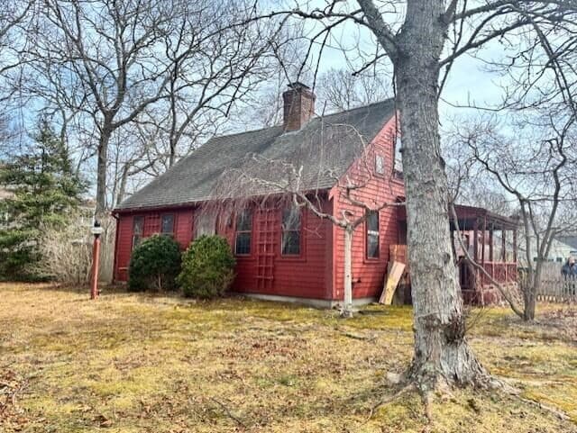 Single Family Residence at 366 Winslow Gray Rd, Yarmouth MA 02673, photo 3 of 24