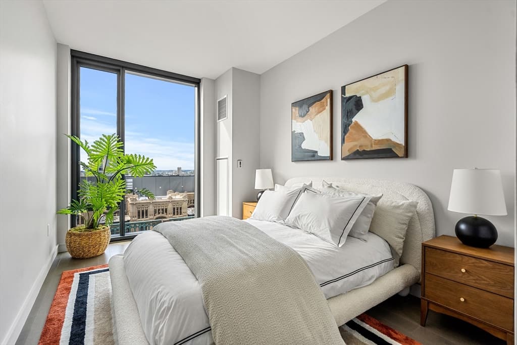 Condominium at 55 Lagrange St # 1902, Boston MA 02116, photo 17 of 31