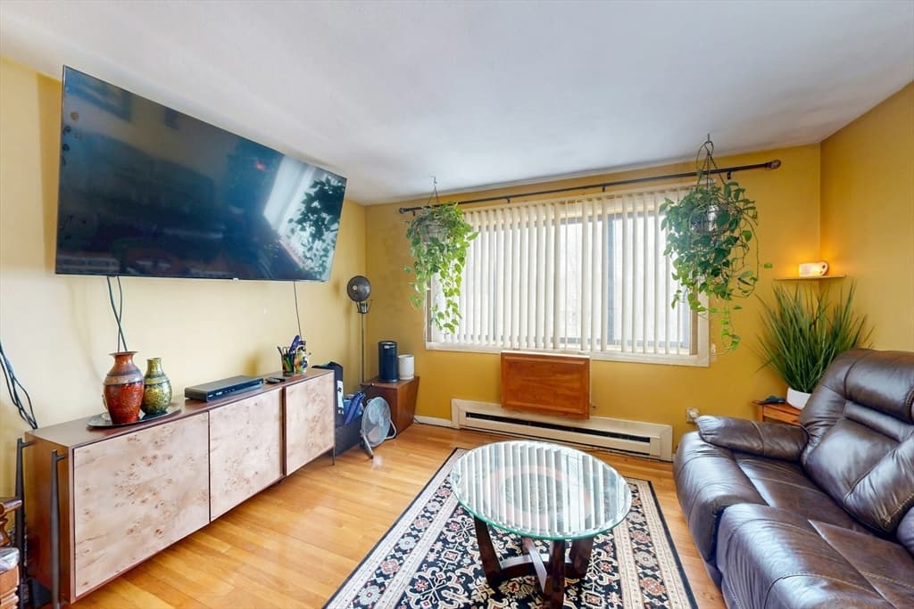 Condominium at 138 Ballou Ave # 3A, Boston MA 02124, photo 7 of 12