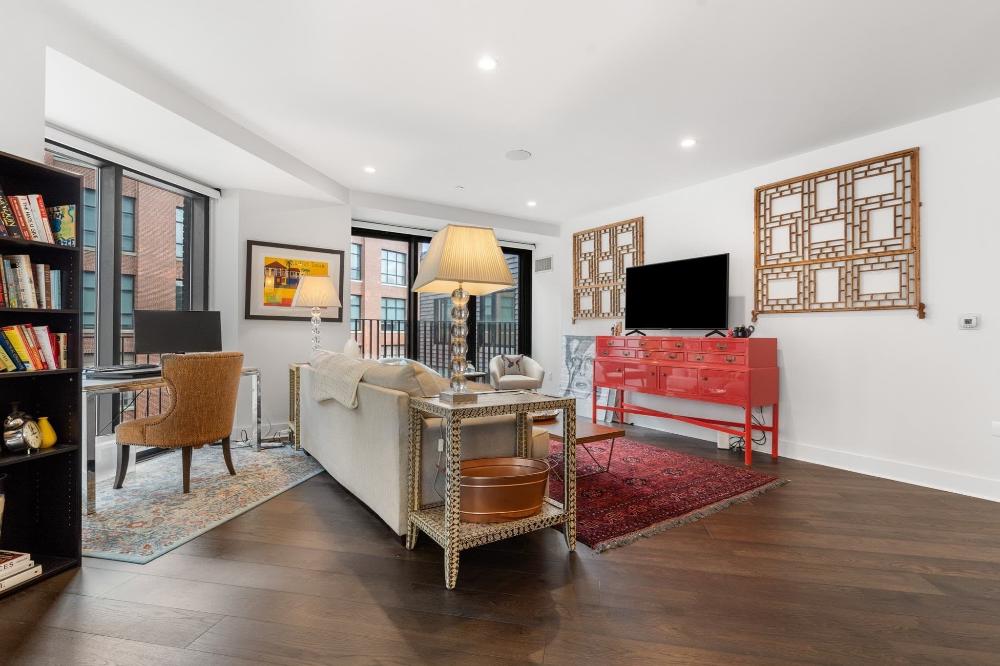 Condominium at 14 W Broadway # 601, Boston MA 02127, Boston, photo 2 of 17