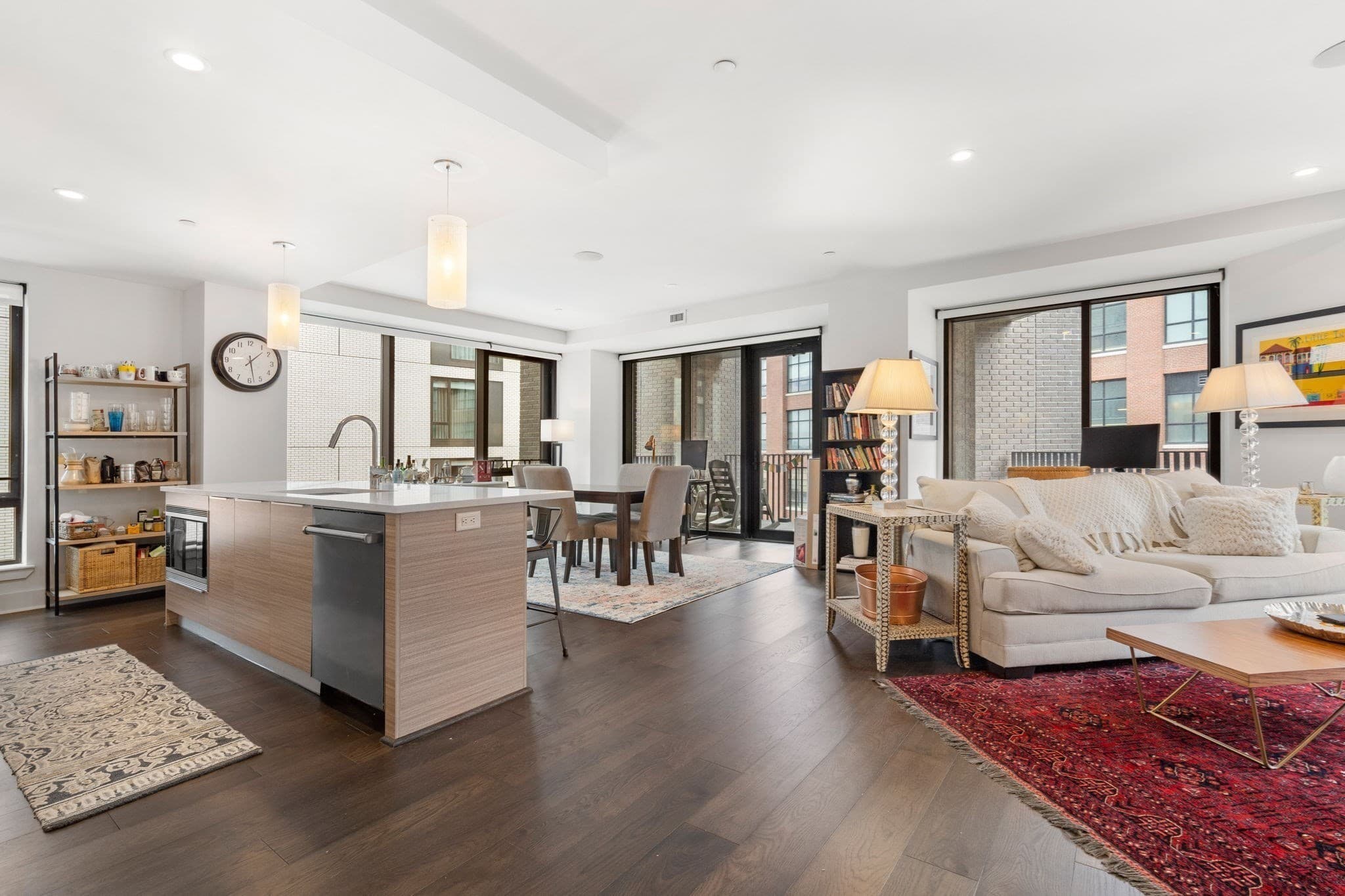Condominium at 14 W Broadway # 601, Boston MA 02127, Boston, photo 7 of 17