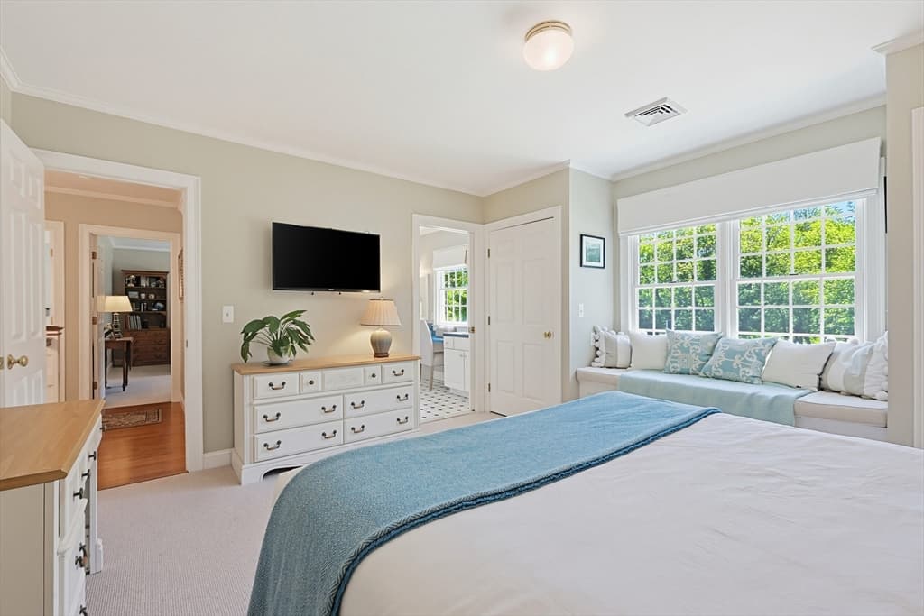 523 Old Westport Rd, Dartmouth MA 02747 photo 36