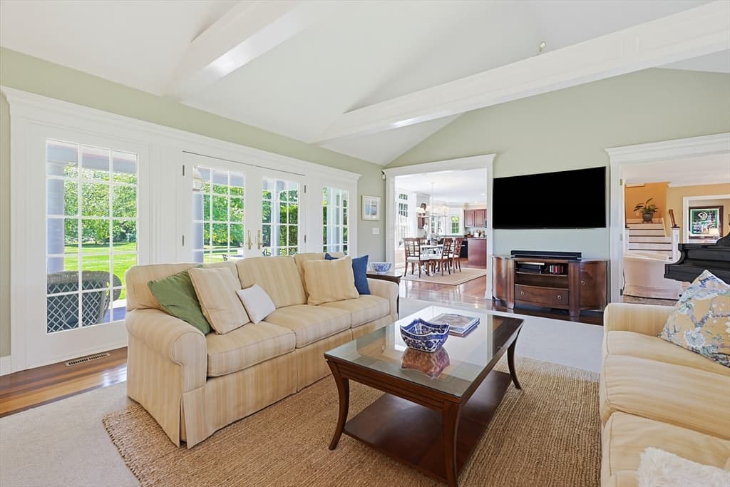 523 Old Westport Rd, Dartmouth MA 02747 photo 18