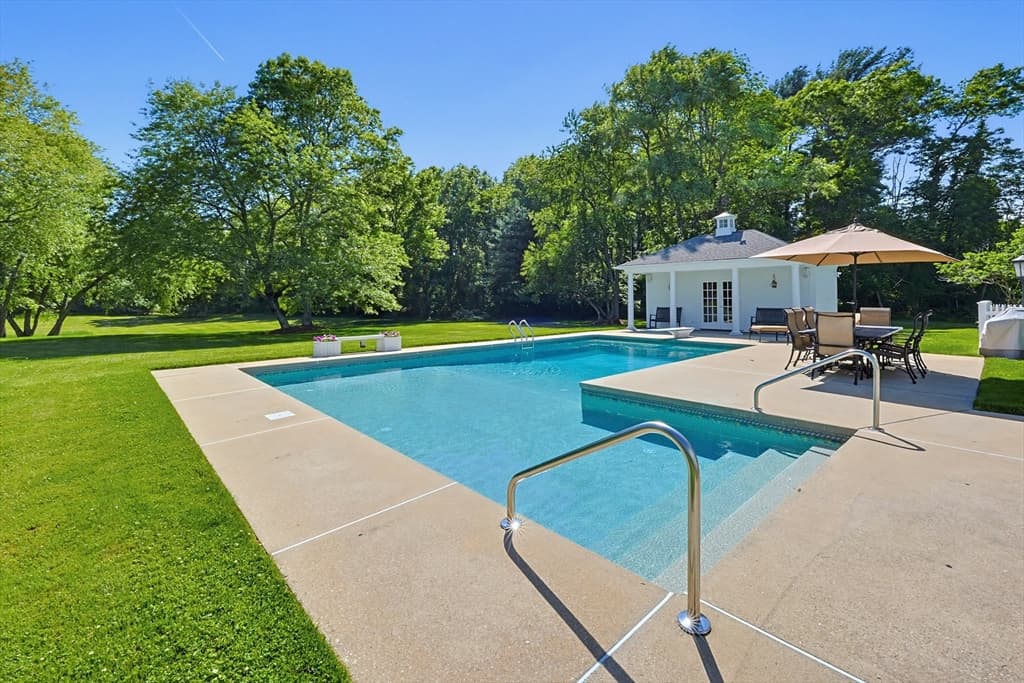 523 Old Westport Rd, Dartmouth MA 02747 photo 11