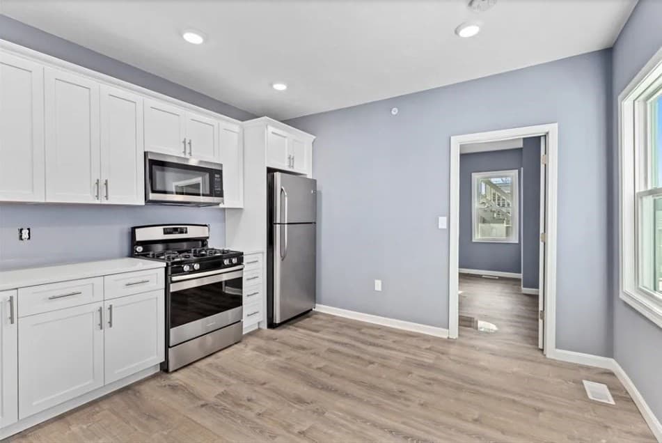 Condominium at 167 Lexington # 1, Boston MA 02128, Boston, photo 3 of 13