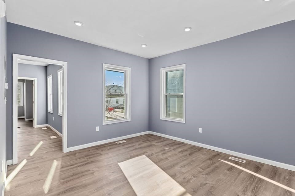 Condominium at 167 Lexington # 1, Boston MA 02128, Boston, photo 5 of 13
