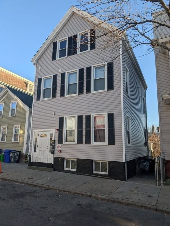 Condominium at 167 Lexington # 1, Boston MA 02128, Boston, photo 8 of 13