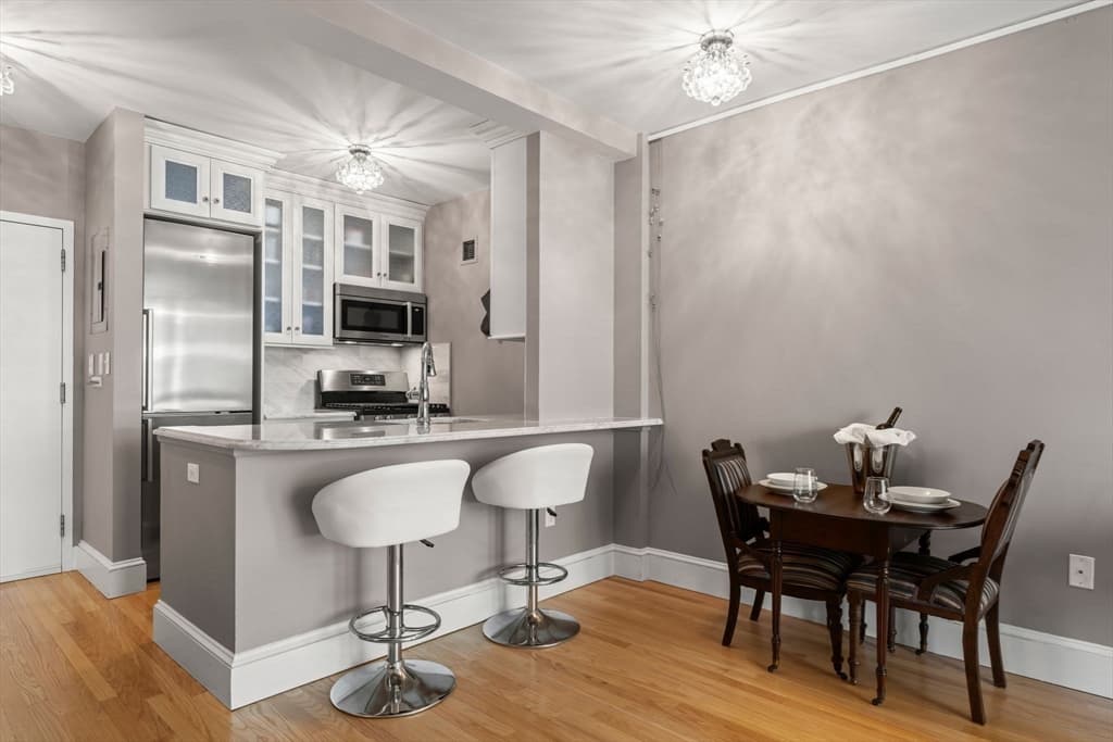 Condominium at 42 Eighth St. # 4106, Boston MA 02129, Boston, photo 6 of 20