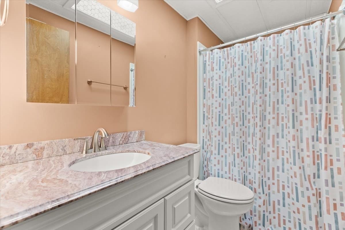 Mobile Home at 27 Castle Rd # 153, Attleboro MA 02703, Attleboro, photo 12 of 34