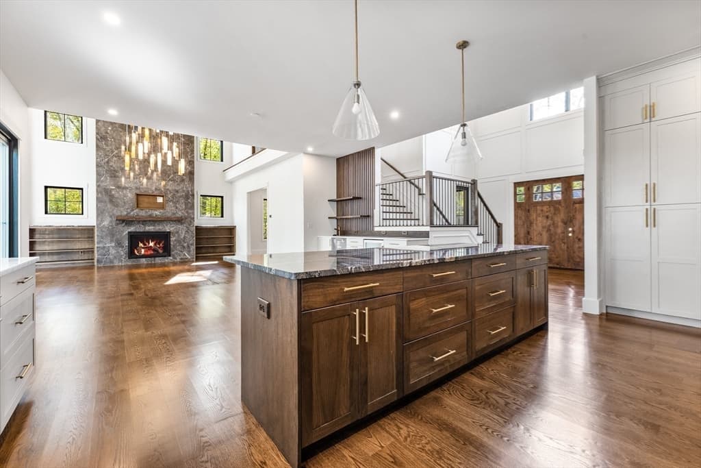 Single Family Residence at 5 Swan View Common Dr, Northborough MA 01532, Northborough, photo 10 of 37