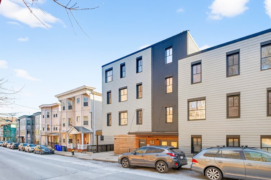 Condominium at 52 Fisher Ave # 302, Boston MA 02130, photo 36 of 39