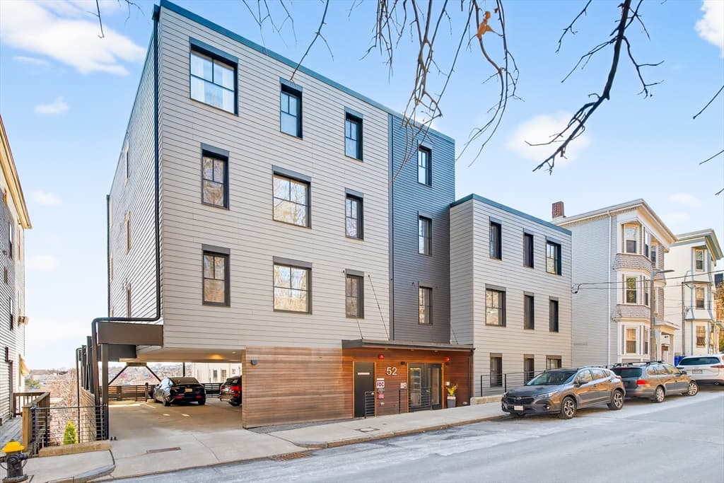 Condominium at 52 Fisher Ave # 302, Boston MA 02130, photo 35 of 39