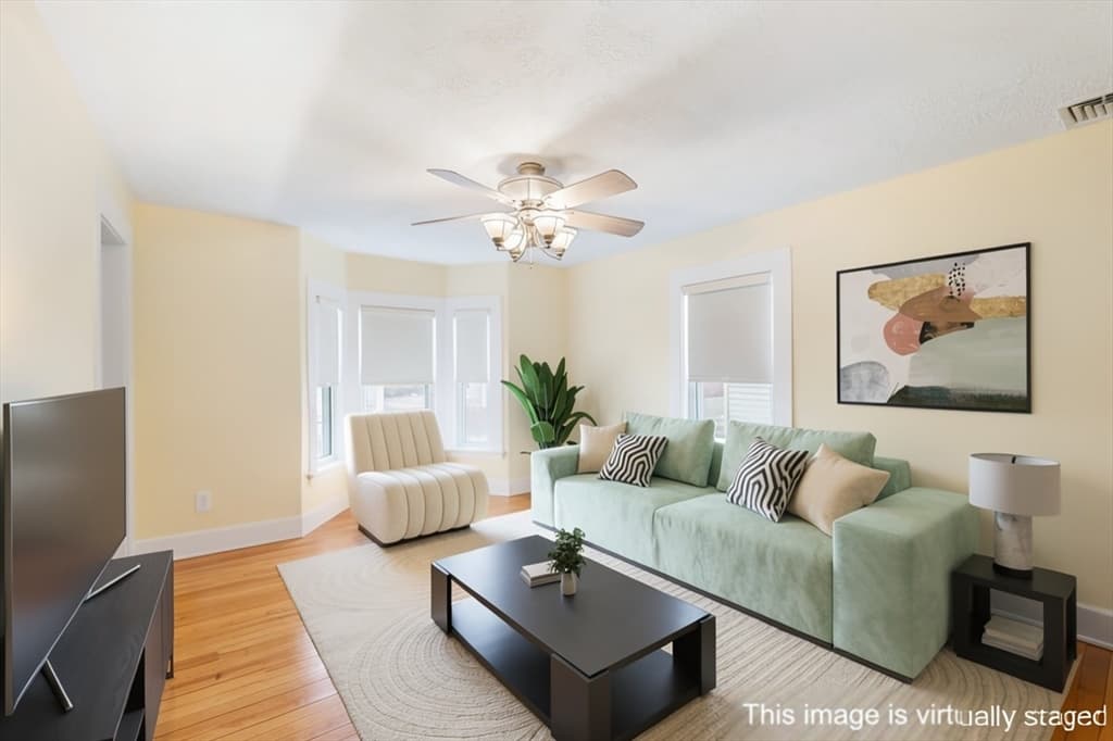 Single Family Residence at 28 Everett St, Woburn MA 01801, Woburn, photo 3 of 19