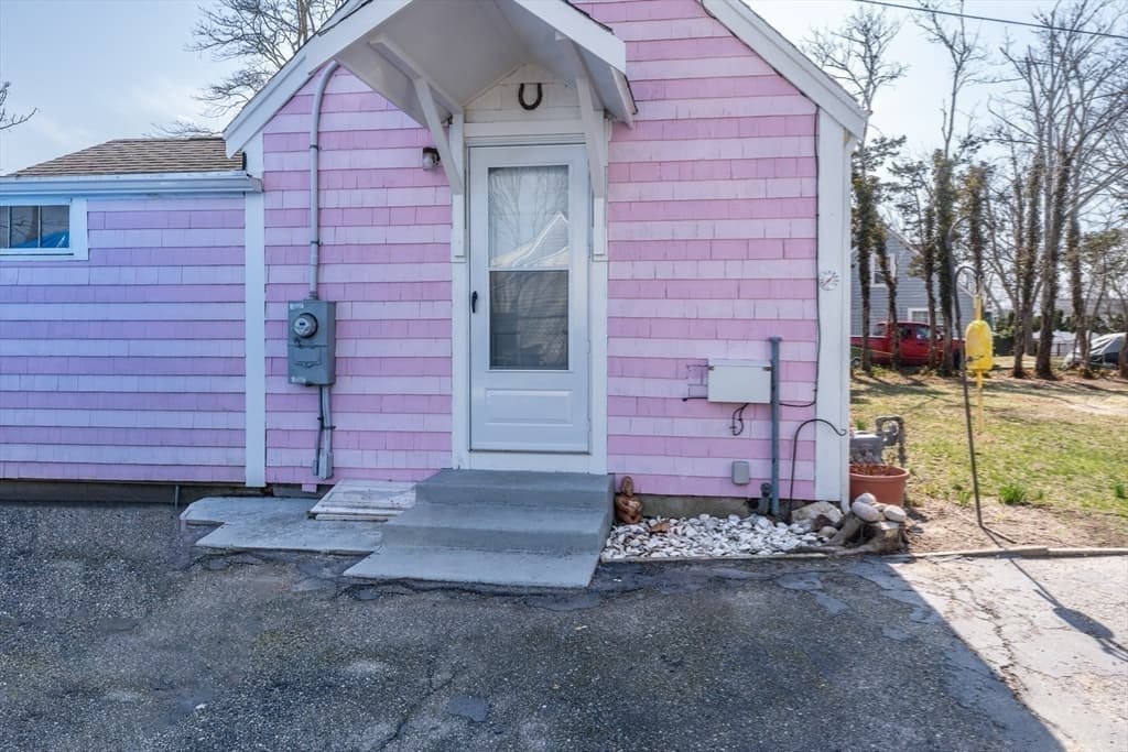 62 Pine Avenue, Barnstable MA 02601 photo 32