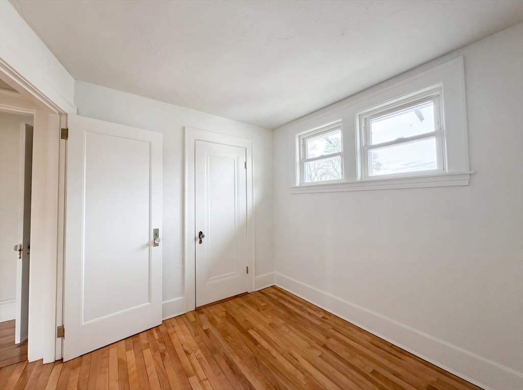 10 Perrot St, Worcester MA 01602 photo 11